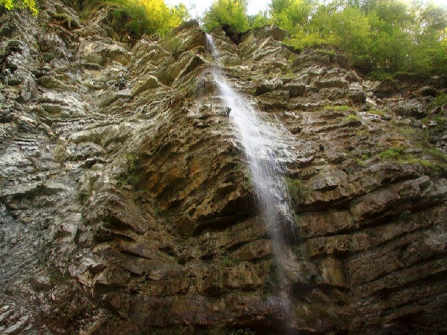 Водопад перун туапсе фото